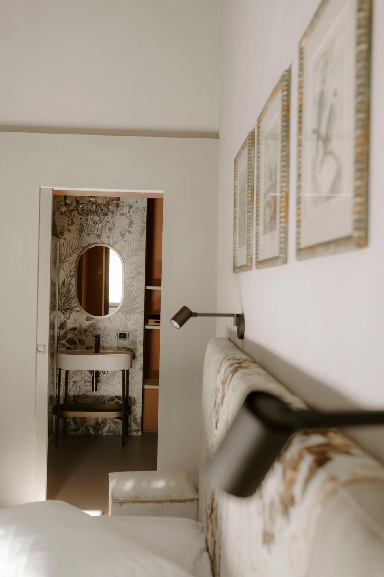 Alma Bed & Breakfast Alba  Esterno foto