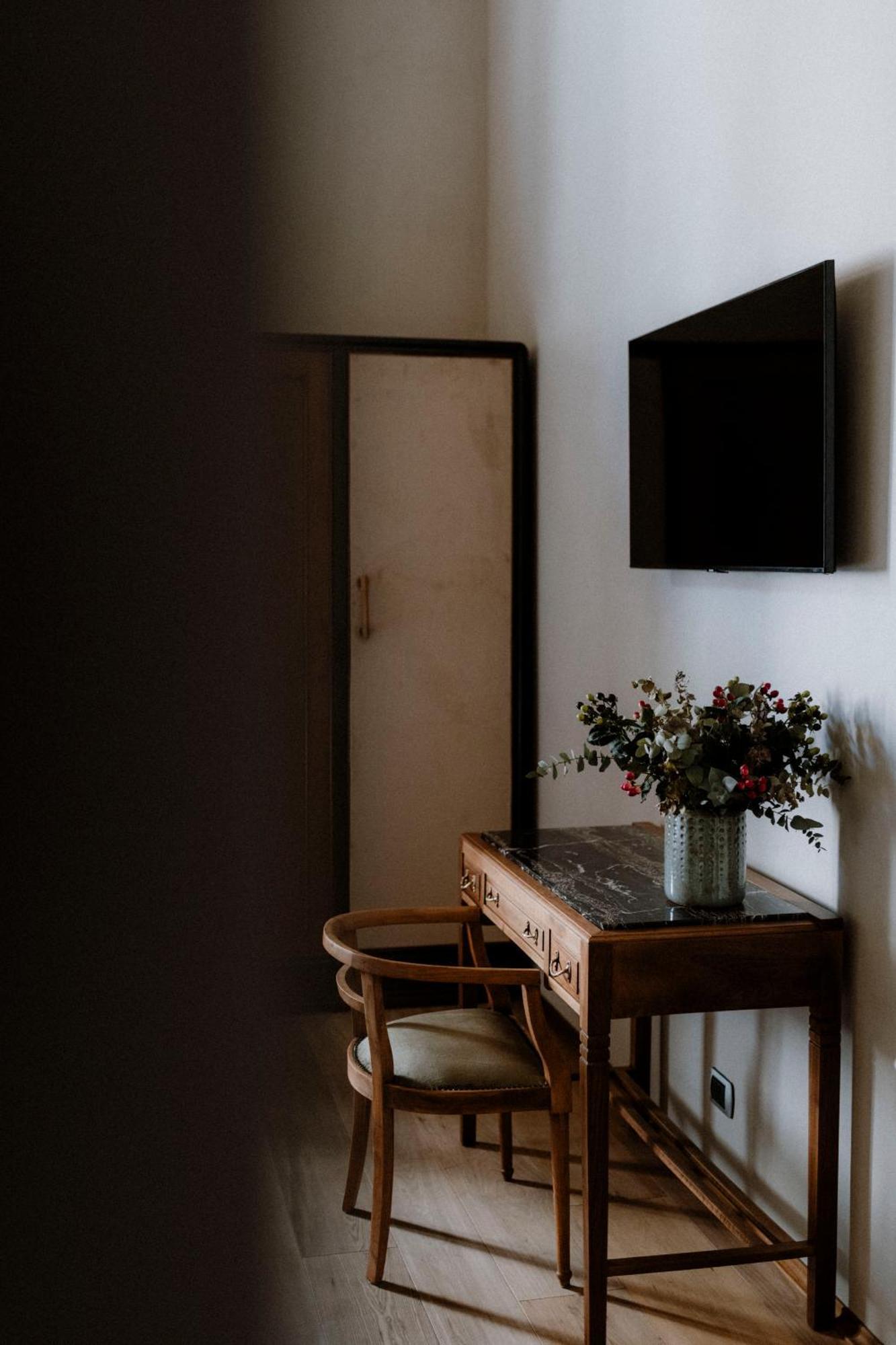 Alma Bed & Breakfast Alba  Esterno foto